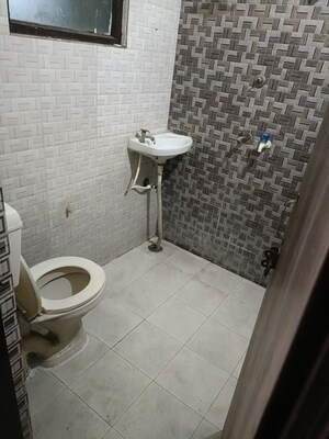 Bathroom in 2 BHK Builder Floor at Rajendra Nagar Sector 3 – for Rent
