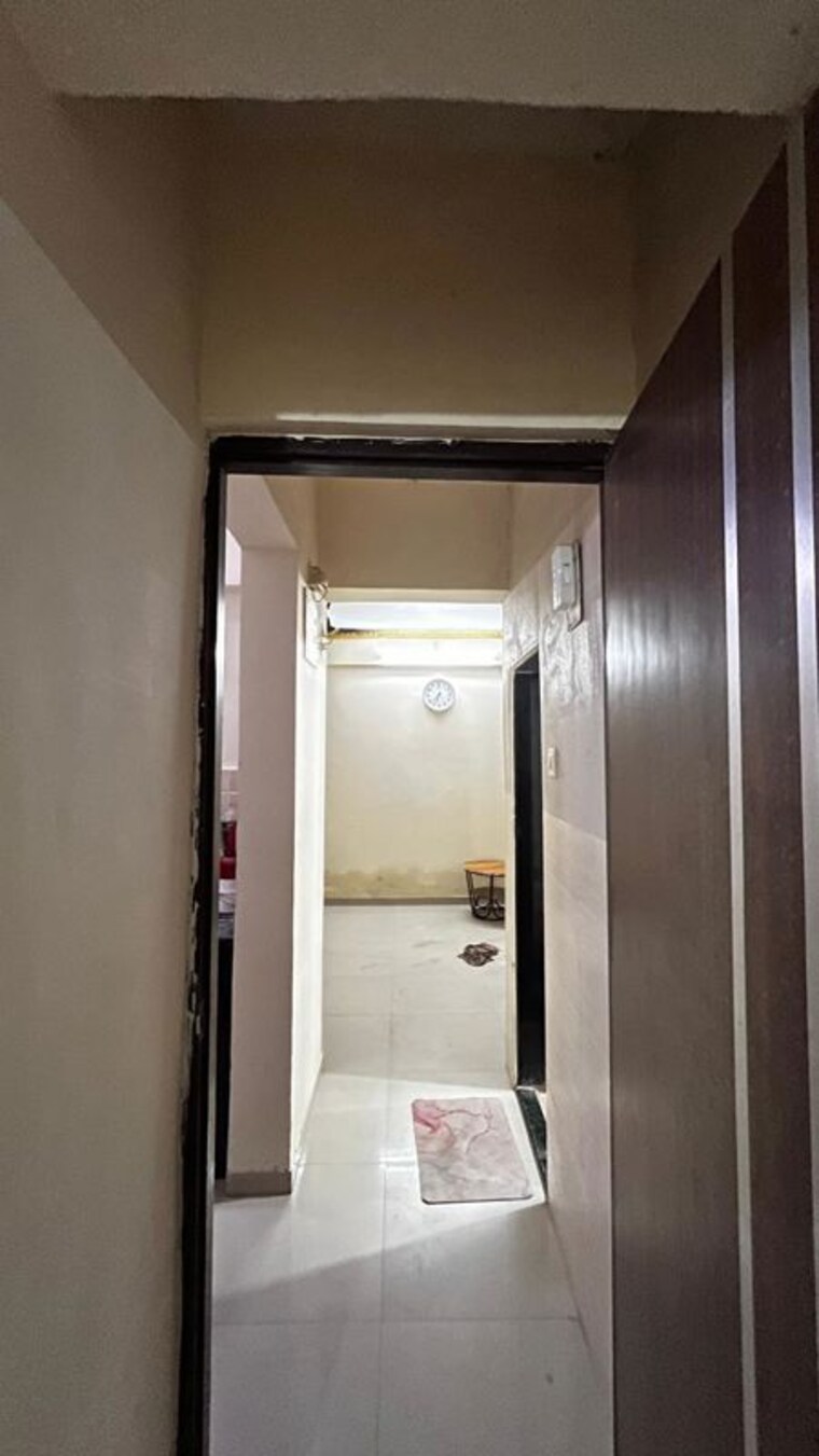 undefined, prachi-building 1 Bedroom 450 Sq.Ft. Apartment In Kasarvadavali Thane 9847240