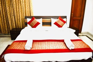 Bedroom in 3 BHK Builder Floor at RWA Apartments Sector 27, Sector 27 – for Rent