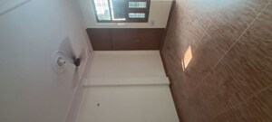 Furnished Amenities in 3 BHK Builder Floor at Spring Field Colony – for Rent