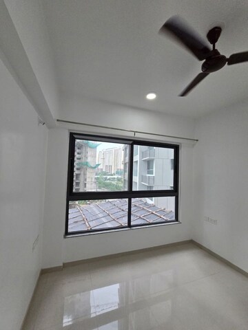 Room in 1 BHK Apartment at Lodha Casa Viva, Majiwada – for Rent