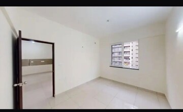 Room in 2 BHK Apartment at Hosahalli – for Sale