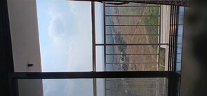 Room in 1 BHK Apartment at Haware Amara, Vikhroli East – for Rent