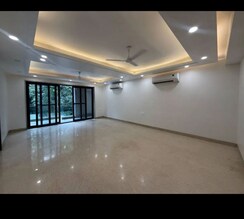 3 BHK + Pooja Room,Servant Room,Study Room,Extra Room Builder Floor For Sale in Sarvapriya Vihar