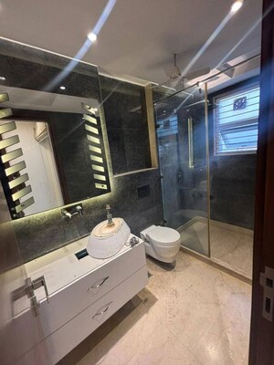 Master Bedroom in 5 BHK Builder Floor at Shivalik Colony – for Sale