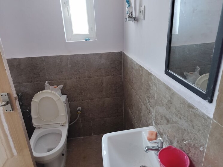 Master Bedroom, suncity-avenue-76 2 Bedroom 635 Sq.Ft. Apartment In Sector 76 Gurgaon 9847360