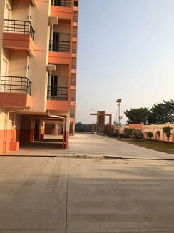 2 BHK + Extra Room Apartment For Rent in Saryu Enclave