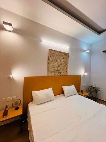 Bedroom in 1 BHK Builder Floor at S R Green City, Sector 49 – for Rent