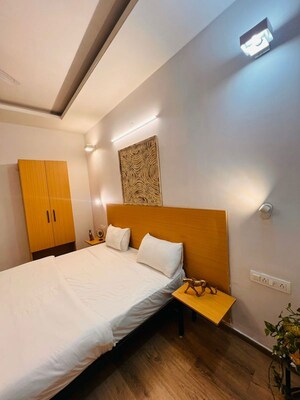 Bedroom in 1 BHK Builder Floor at S R Green City, Sector 49 – for Rent