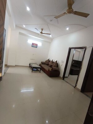 Master Bedroom in 3 BHK Builder Floor at Sector 46 – for Rent