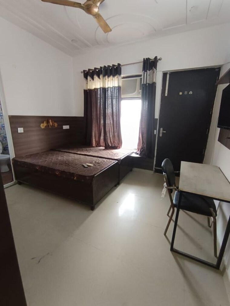 Kitchen, sector 46 3 Bedroom 1680 Sq.Ft. Builder Floor In Sector 46 Gurgaon 9847399