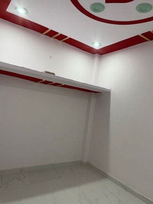 Room in 6 BHK Independent House at Sitapur – for Sale