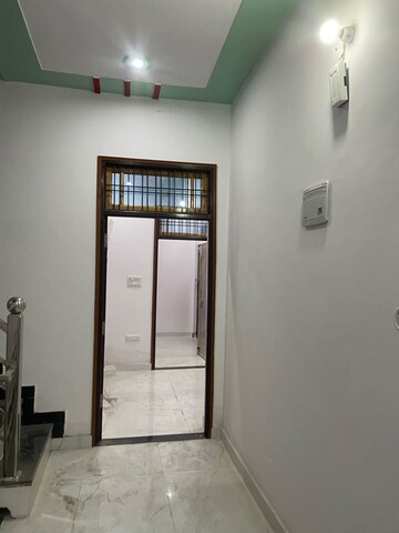 Room in 6 BHK Independent House at Sitapur – for Sale