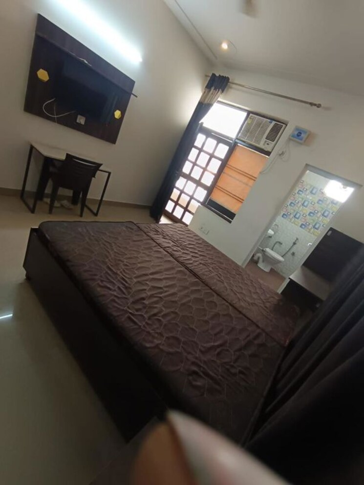 Master Bedroom, sector 38 3 Bedroom 1560 Sq.Ft. Builder Floor In Sector 38 Gurgaon 9847406