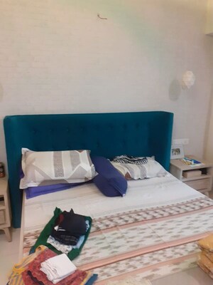 Bedroom in 2 BHK Apartment at K Rahega Palm Springs, Malad West – for Rent