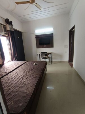 Bedroom in 3 BHK Builder Floor at Sector 52 – for Rent