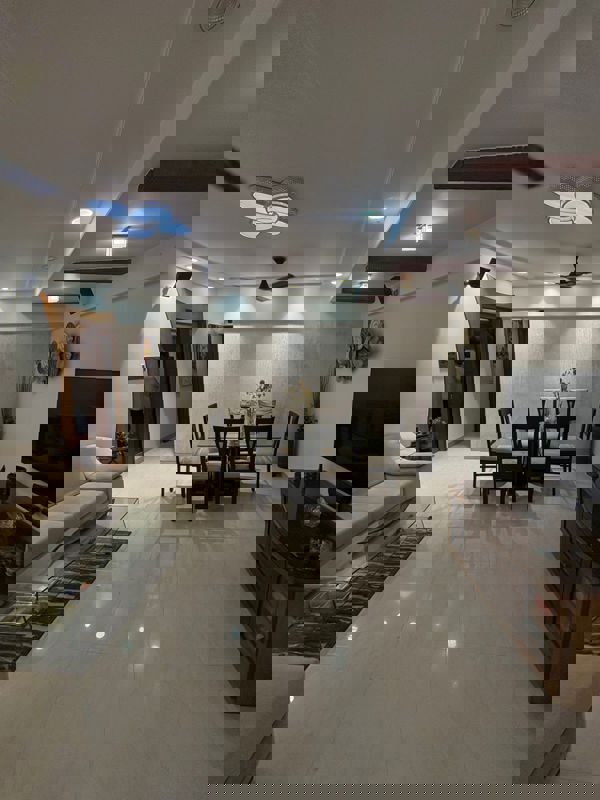 2 BHK 800 Sq.Ft. Apartment in Tulip CHS Bandra