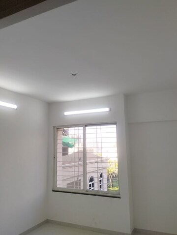 Room in 2 BHK Apartment at Bramha Aangan, Salunkhe Vihar Society – for Rent