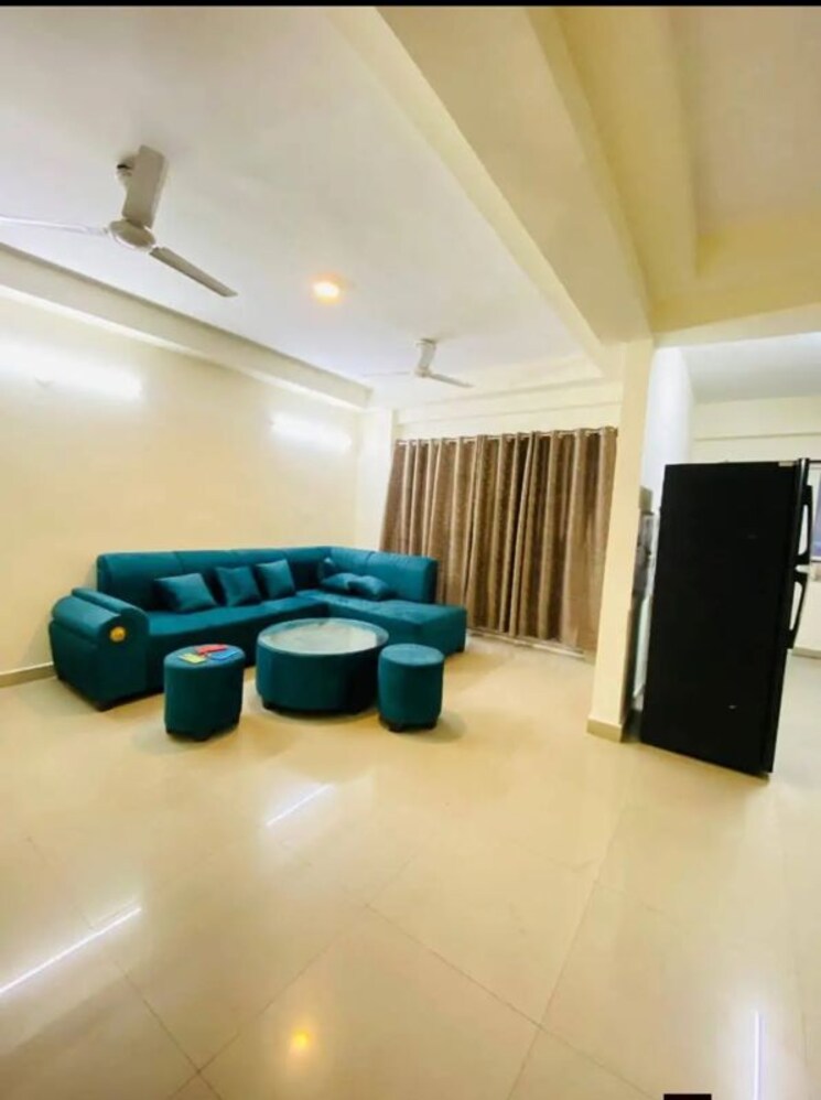 Team Area, chattarpur 3 Bedroom 1350 Sq.Ft. Builder Floor In Chattarpur Delhi 9847438