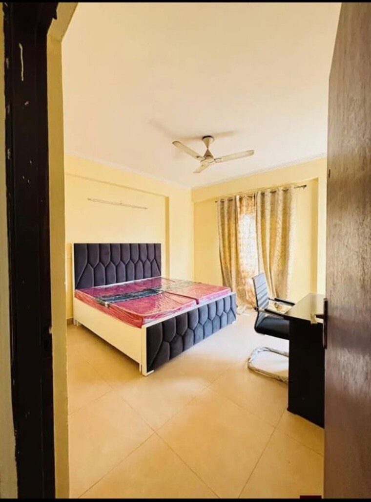 Bedroom, chattarpur 3 Bedroom 1350 Sq.Ft. Builder Floor In Chattarpur Delhi 9847438