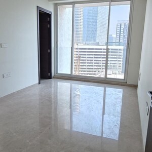 Room in 3 BHK Apartment at Raheja Imperia, Empire Mill – for Sale