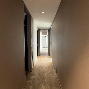 Building Lobby in 4 BHK Apartment at Lodha Trump Tower, Kamala Mill – for Sale