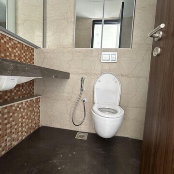 Bathroom in 3 BHK Apartment at Lodha The Park Side, Kamala Mill – for Sale