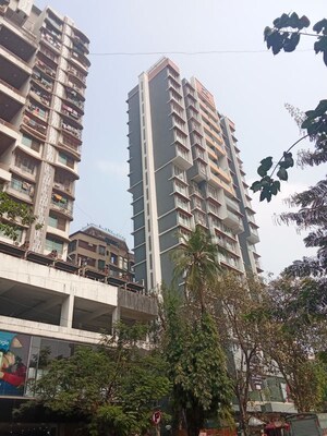 2 BHK Apartment For Rent in Paradigm Shivalaya, Borivali West