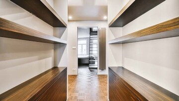 Staircase in 4 BHK Apartment at West View Society, Salisbury Park – for Sale