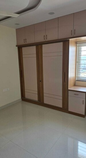 Room in 2 BHK Apartment at My Home Sayuk, Tellapur – for Rent