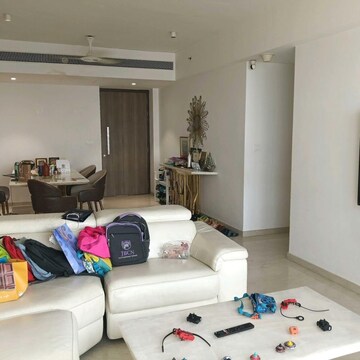 Team Area in 3 BHK Apartment at Lodha The Park, Century Mills – for Sale