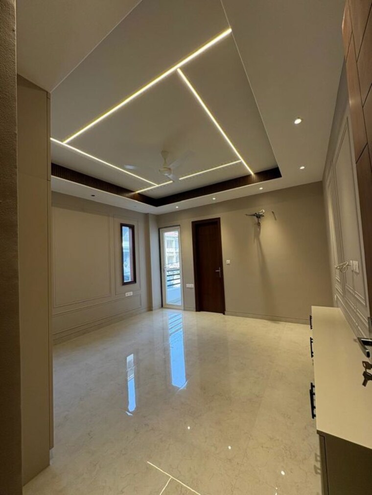 Room, ansal-api-esencia 4 Bedroom 300 Sq.Ft. Builder Floor In Sector 67 Gurgaon 9847529