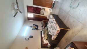 Furnished Amenities in 1 RK Independent House at Huda Market, Sector 31 – for Rent