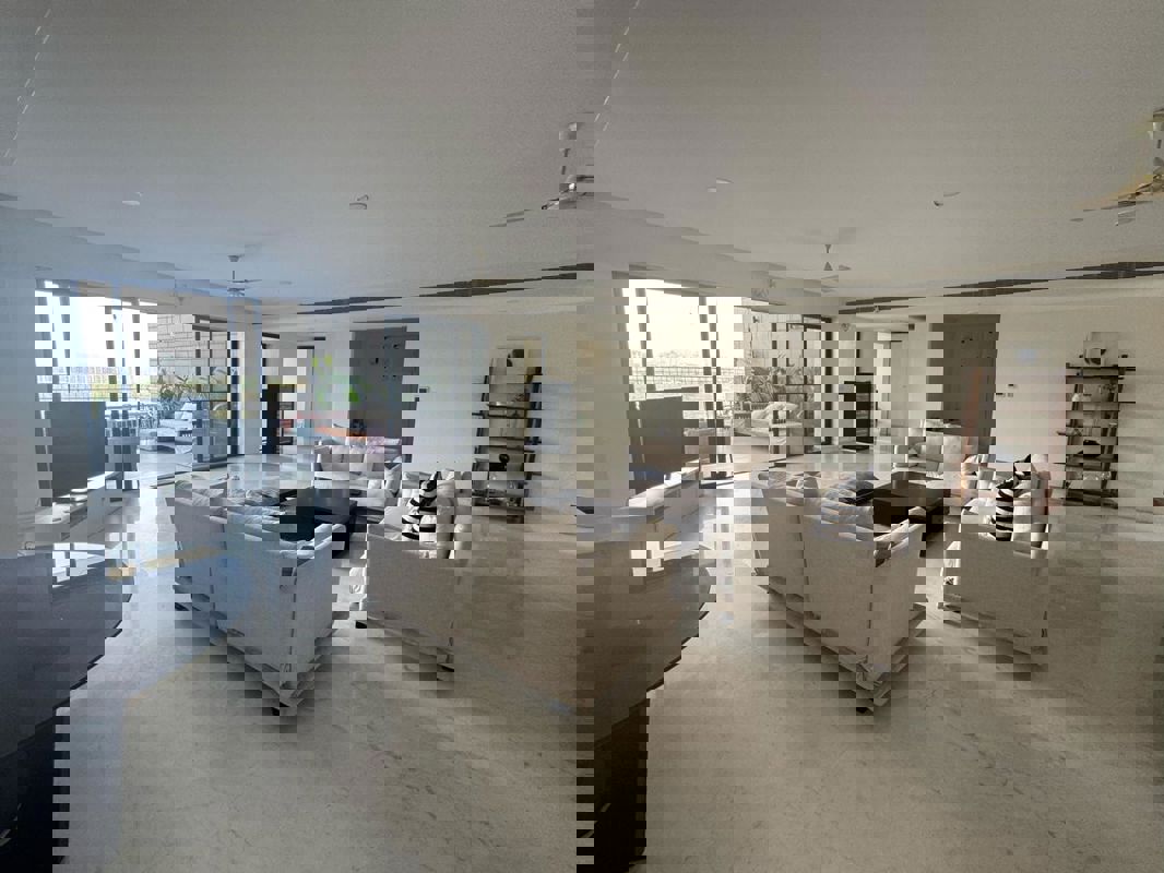 3.5 BHK + Servant Room Apartment For Rent in Marvel Crest