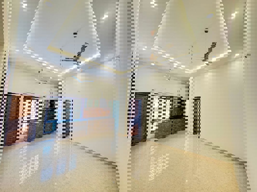 3 BHK Builder Floor For Rent in Benson Town