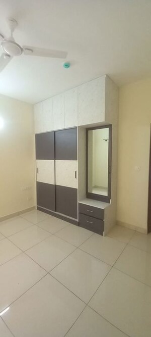 Room in 3 BHK Builder Floor at Benson Town – for Rent