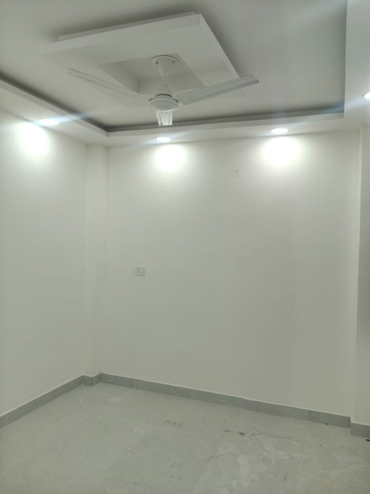 Room, govindpuri 2 Bedroom 580 Sq.Ft. Builder Floor In Govindpuri Delhi 9847604