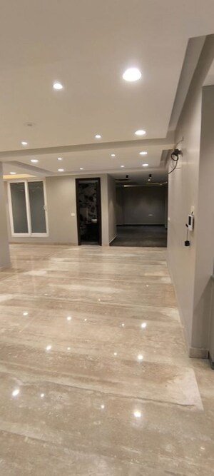 Room in 4 BHK Builder Floor at Ansal API Esencia, Sector 67 – for Sale