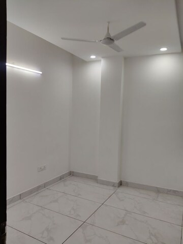 Room in 2 BHK Builder Floor at Govindpuri – for Sale