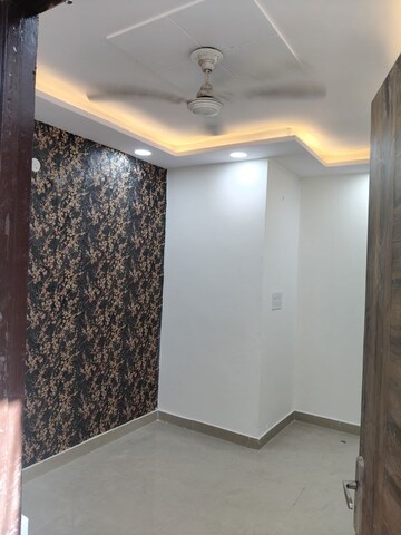 Bedroom in 2 BHK Builder Floor at Govindpuri – for Sale