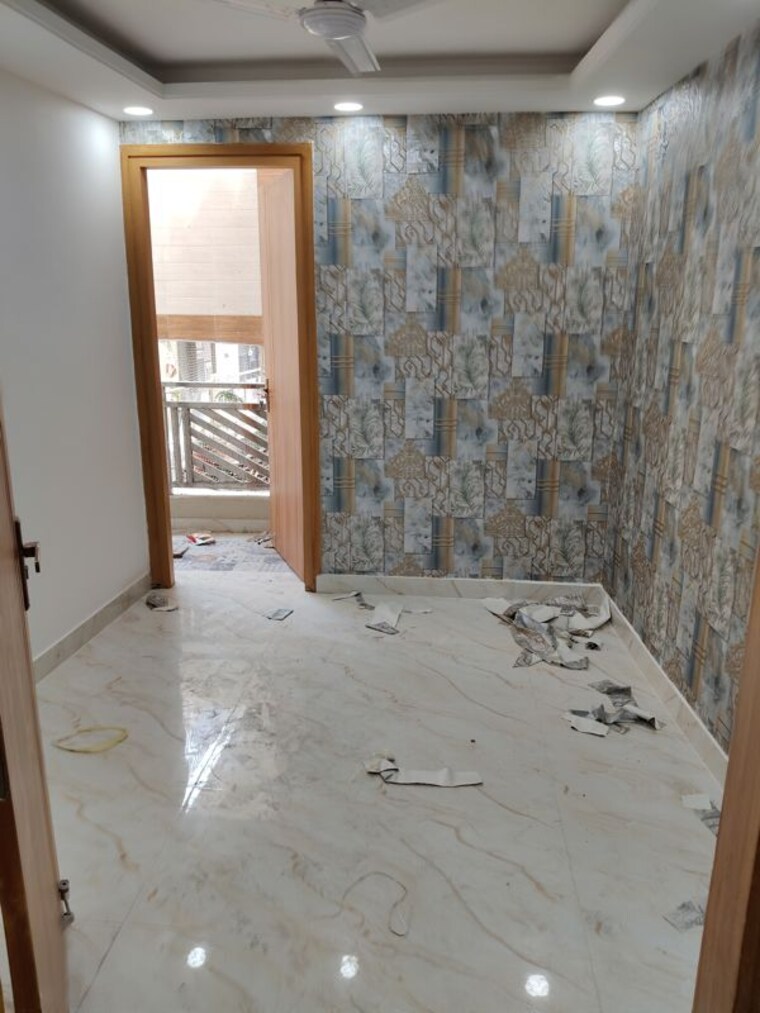 Room, govindpuri 2 Bedroom 583 Sq.Ft. Builder Floor In Govindpuri Delhi 9847614