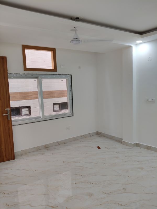2 BHK Builder Floor For Sale in Govindpuri