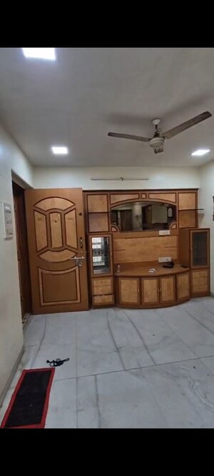 1 BHK Apartment For Rent in Trimurti Krupa Apartment, Vile Parle East