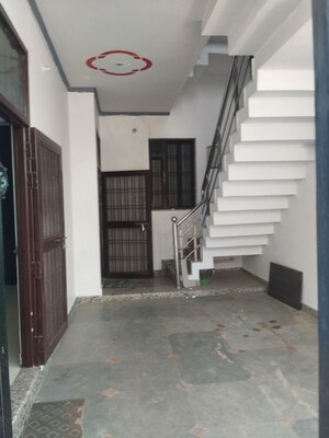   Office Space at Gomti Nagar – for Rent