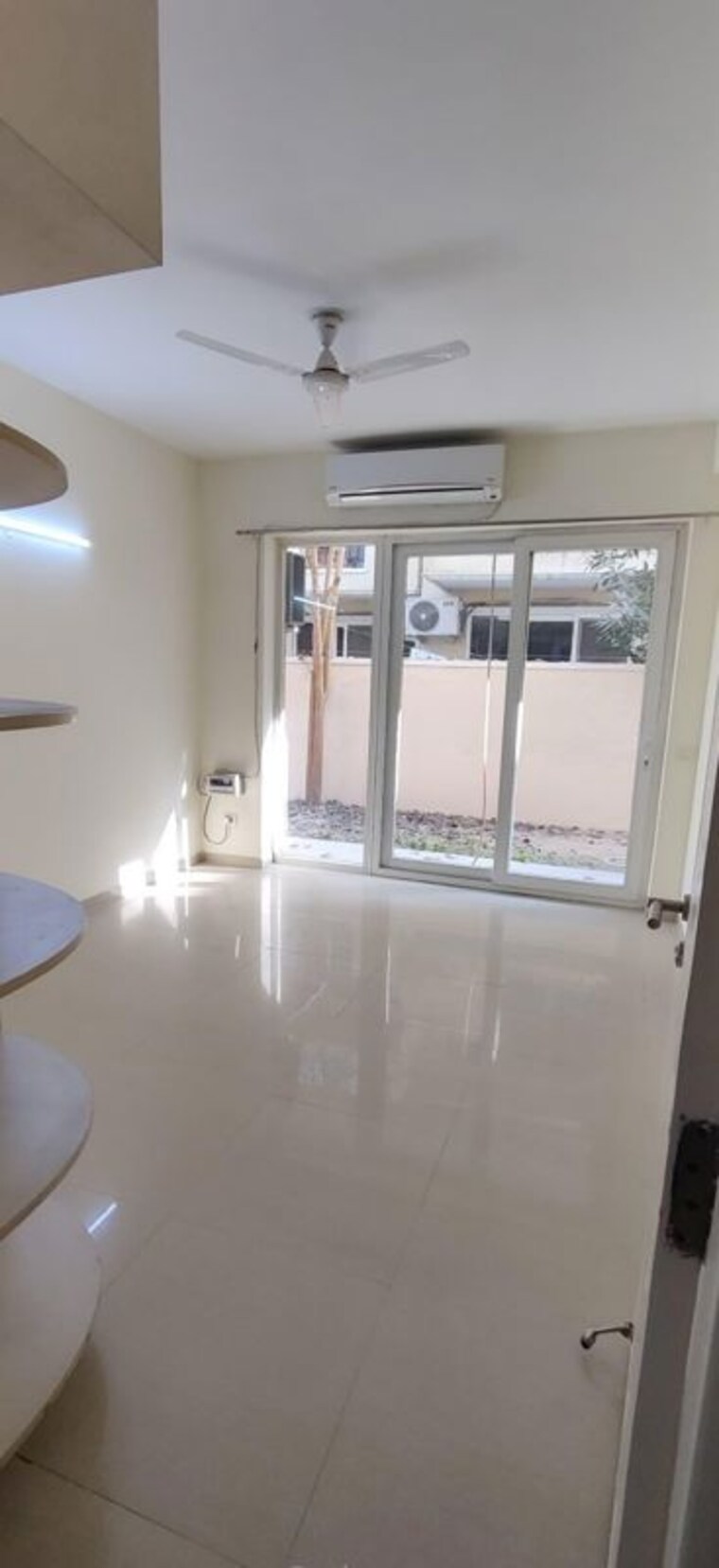 Room, brigade-lakecrest 3 Bedroom 1708 Sq.Ft. Apartment In Bhattarahalli Bangalore 9847631