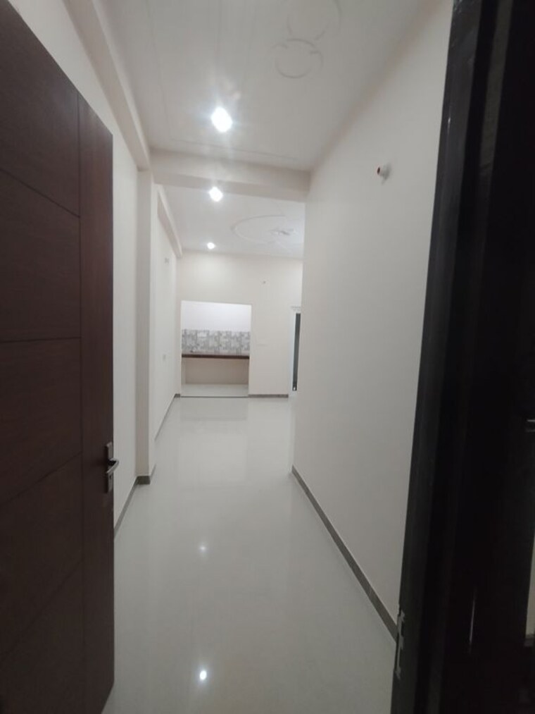 undefined, gomti nagar 1.5 Bedroom 750 Sq.Ft. Independent House In Gomti Nagar Lucknow 9847638