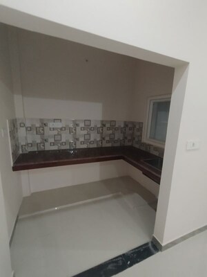 Kitchen in 1.5 BHK Independent House at Gomti Nagar – for Rent