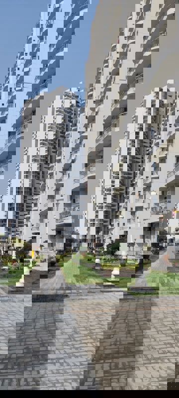 3 BHK 1650 Sq.Ft. Apartment in Urbtech Hilston