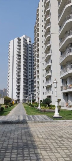 3 BHK Apartment For Rent in Urbtech Hilston