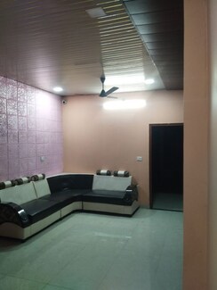 2 BHK + Pooja Room Independent House For Rent in Gomti Nagar